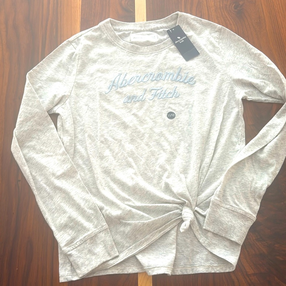 Abercrombie kids Front knot tee